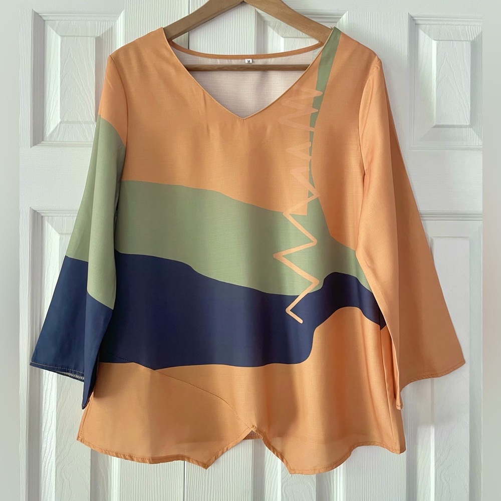 NWOT Elena Blouse Size M